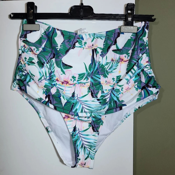 ❤ 3 For $35 cocoship swim beach bottom tropical print high coverage runch 8 - Picture 2 of 9